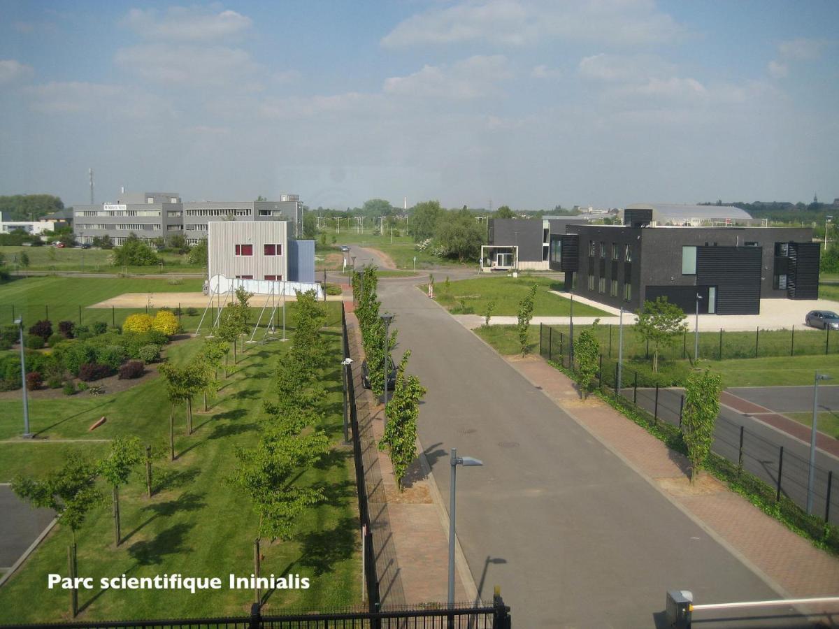 Le Lodges Quievrain Buitenkant foto