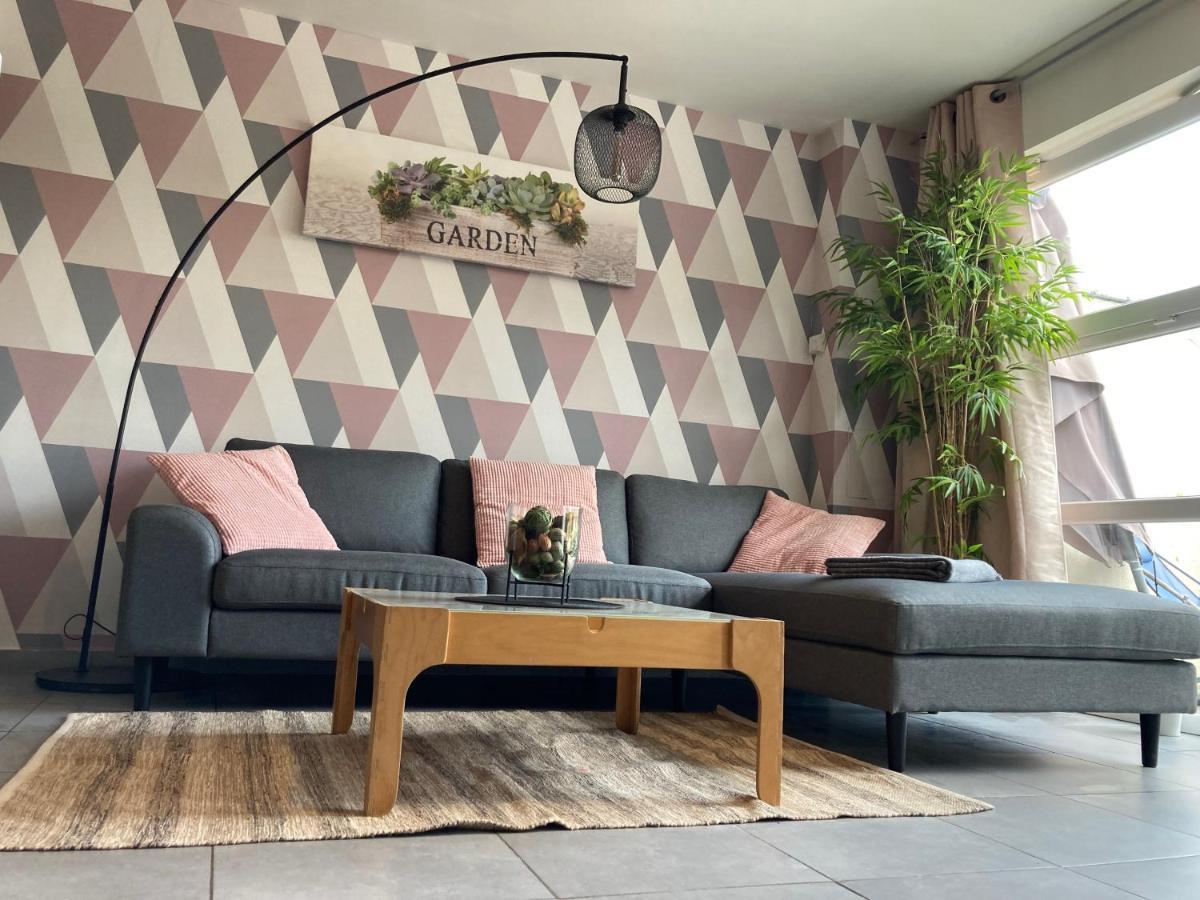 Le Lodges Quievrain Buitenkant foto