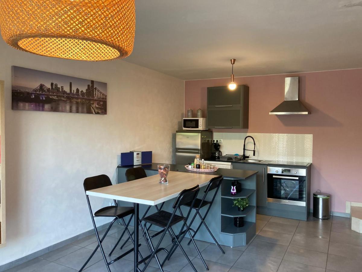 Le Lodges Quievrain Buitenkant foto
