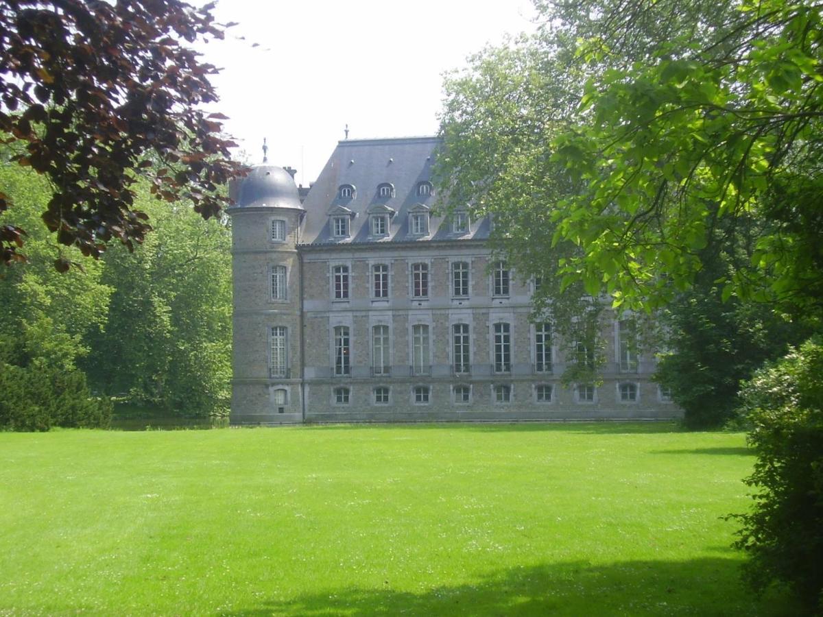Le Lodges Quievrain Buitenkant foto
